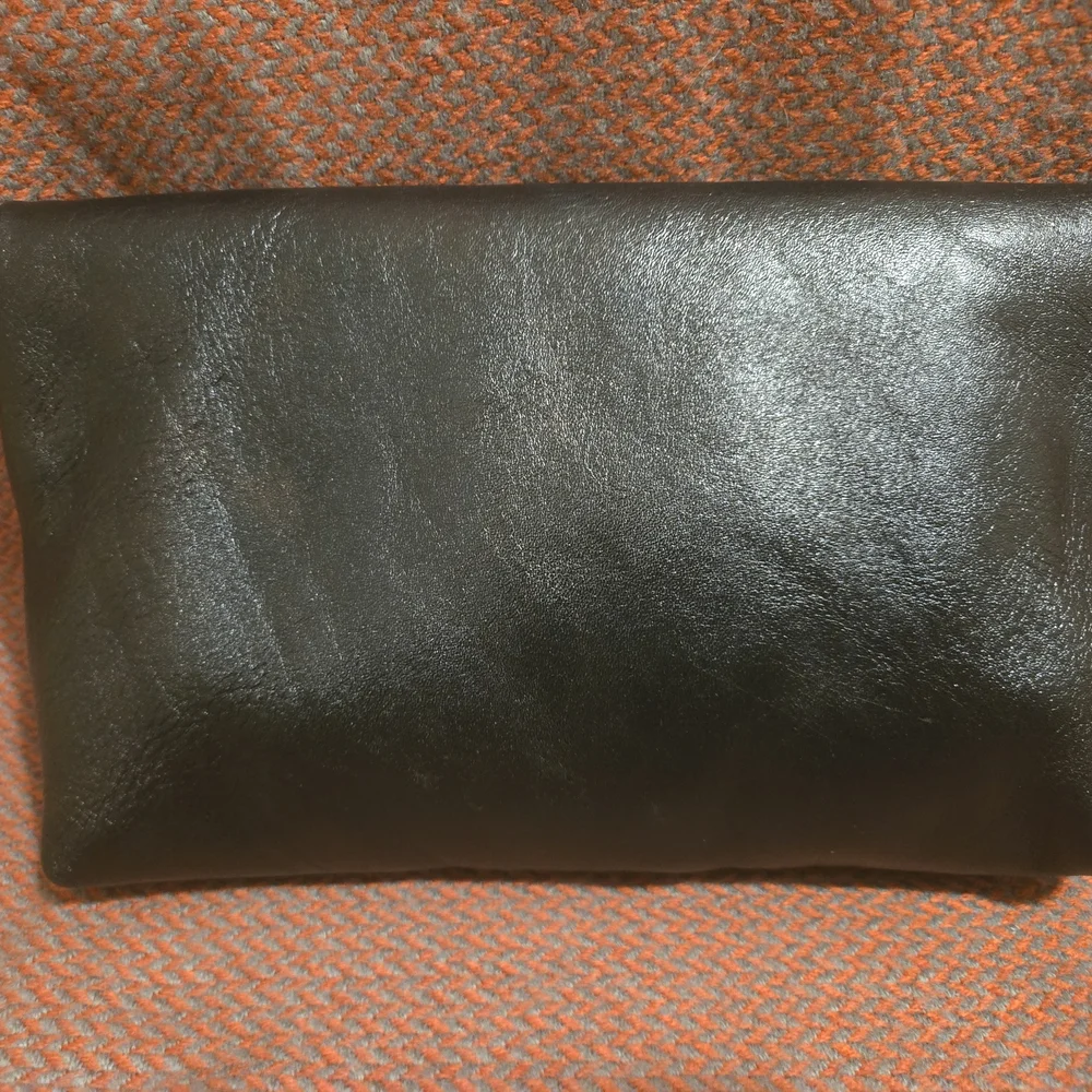 Patricia Nash Black Leather Clutch / Wristlet - Picture 7 of 13